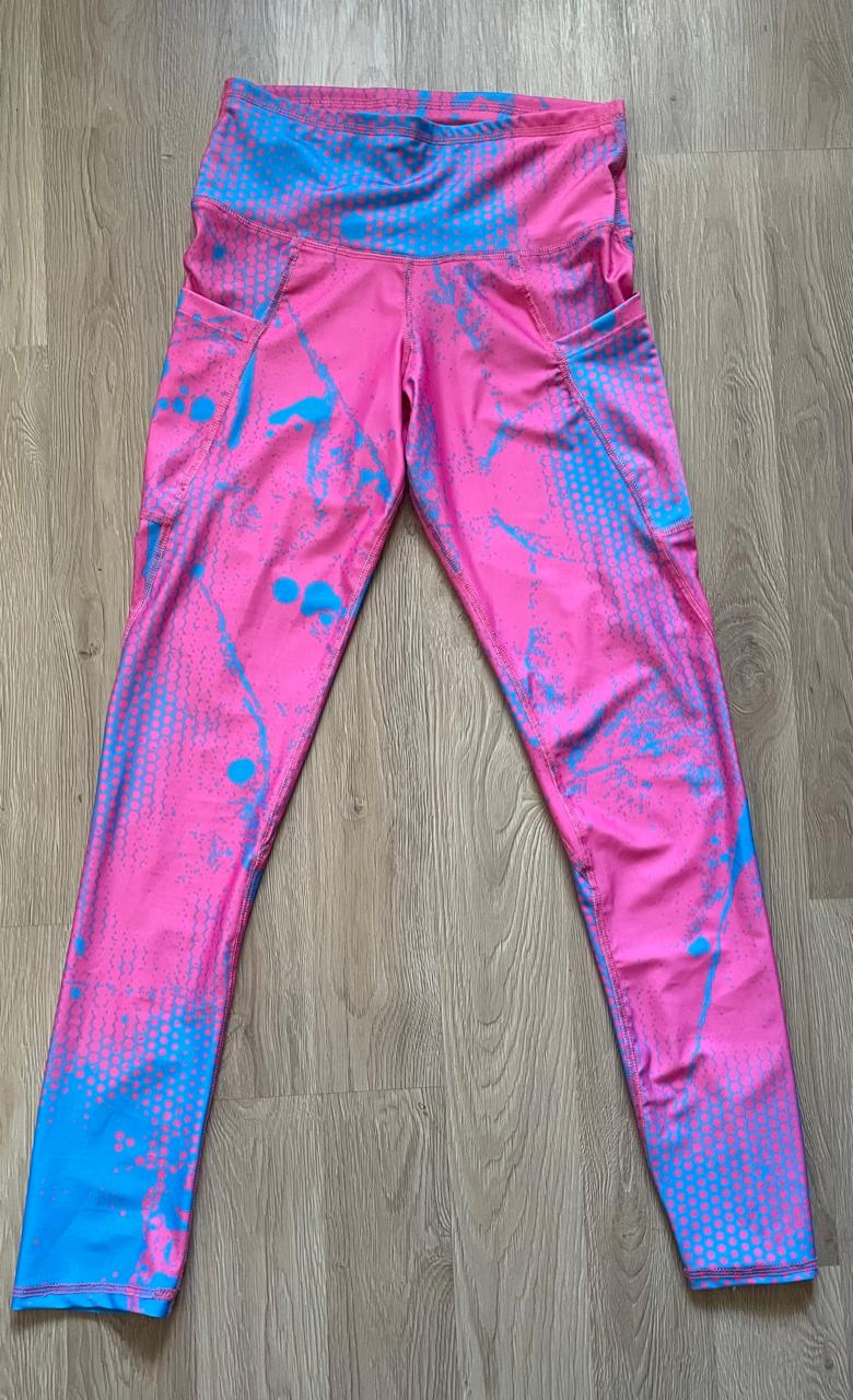Legging rosa y azul
