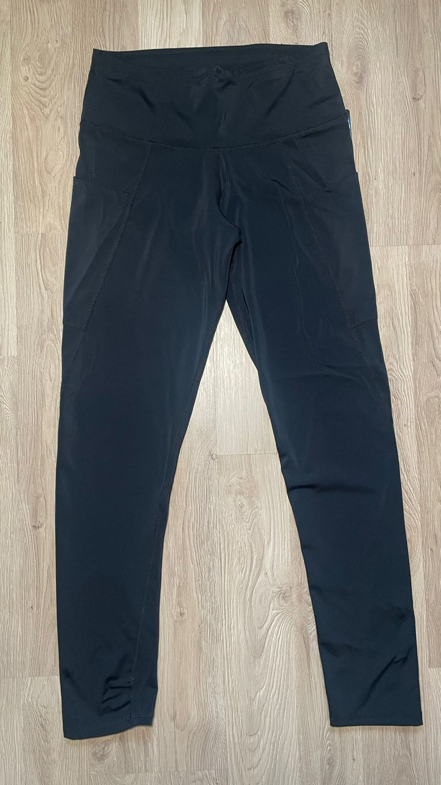 Legging con bolsa negro